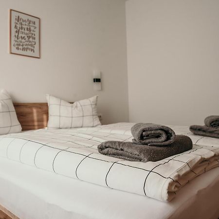Apartman Krznaric Zupanja Ngoại thất bức ảnh
