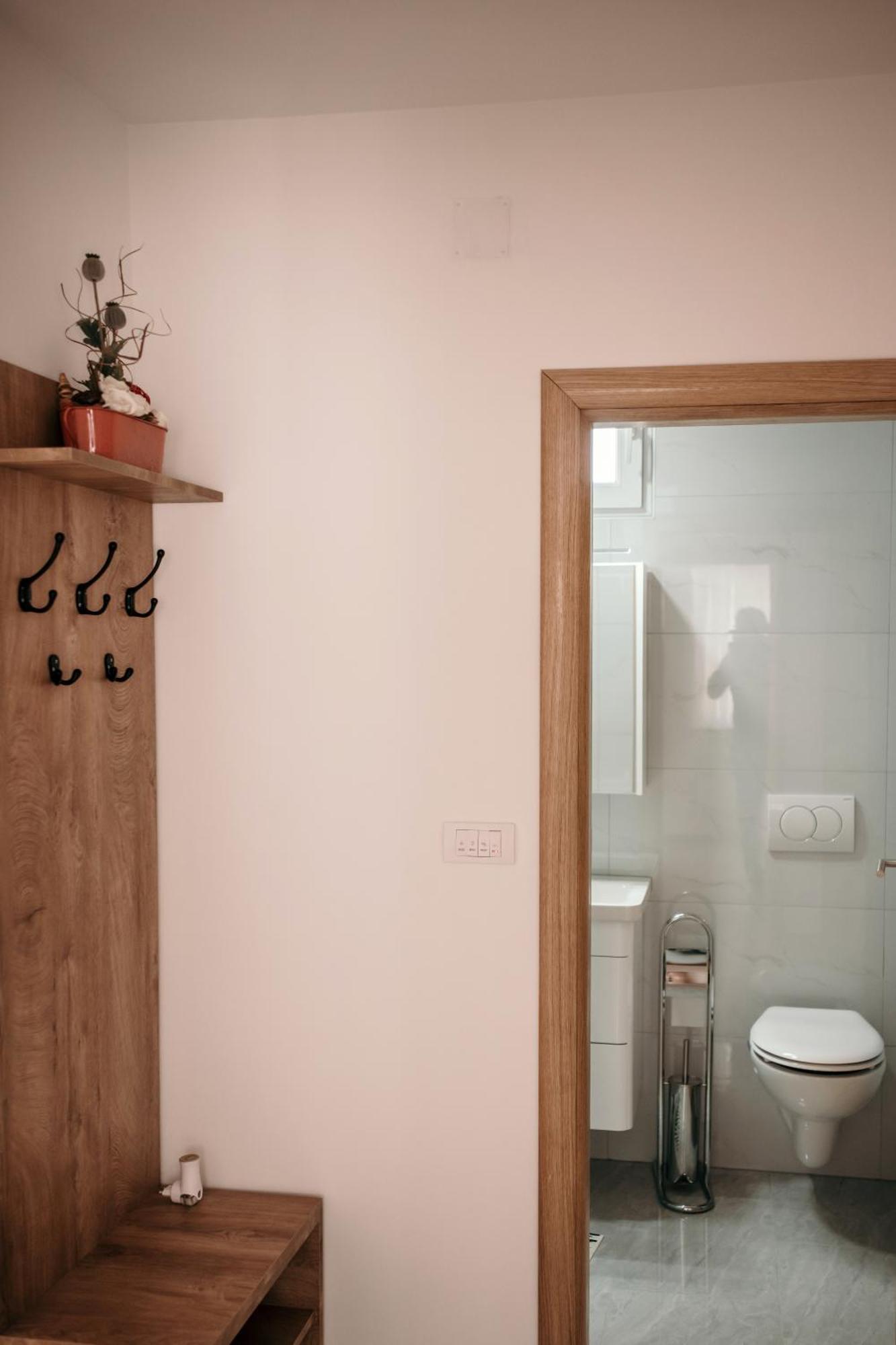 Apartman Krznaric Zupanja Ngoại thất bức ảnh